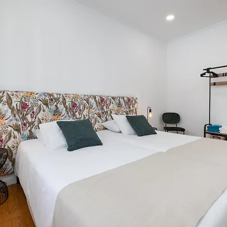 Quinta Do Pastor - Host & Chill