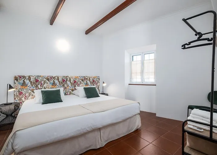 Quinta Do Pastor - Host & Chill *