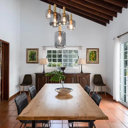 Quinta Do Pastor - Host & Chill